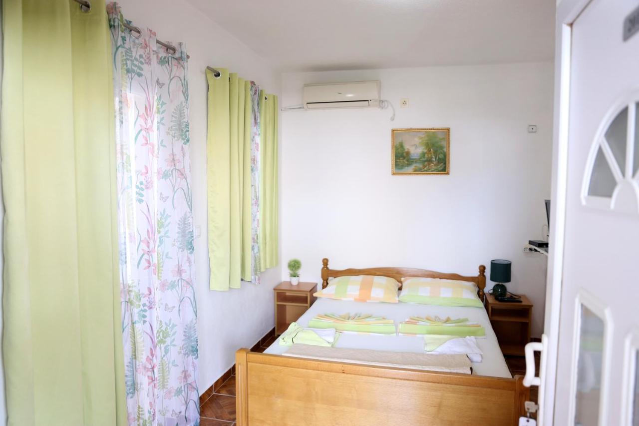 Friendly House Apartment Ulcinj Exterior photo