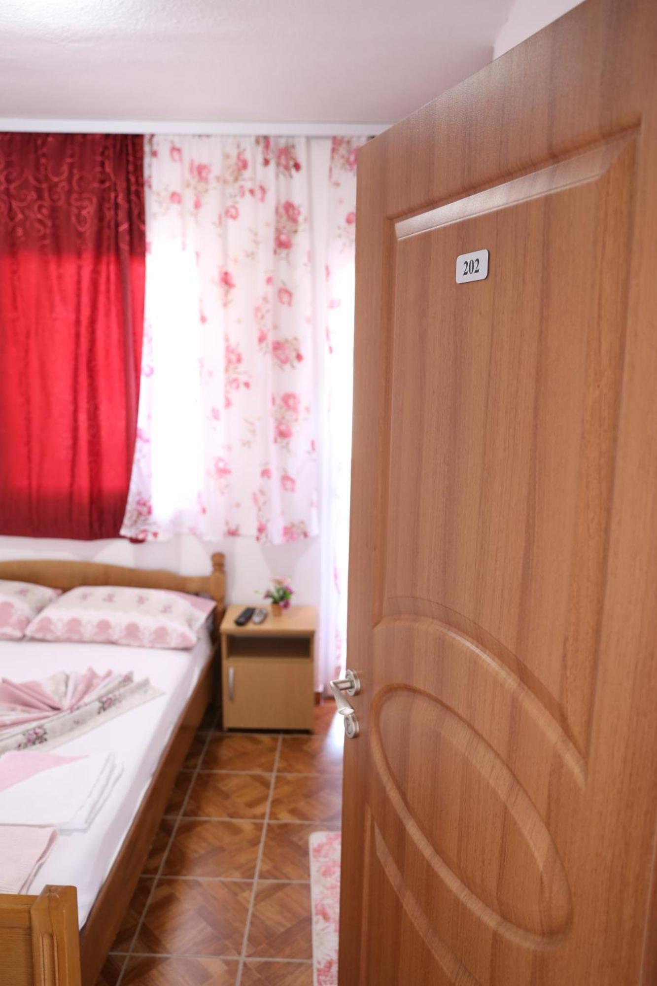 Friendly House Apartment Ulcinj Room photo
