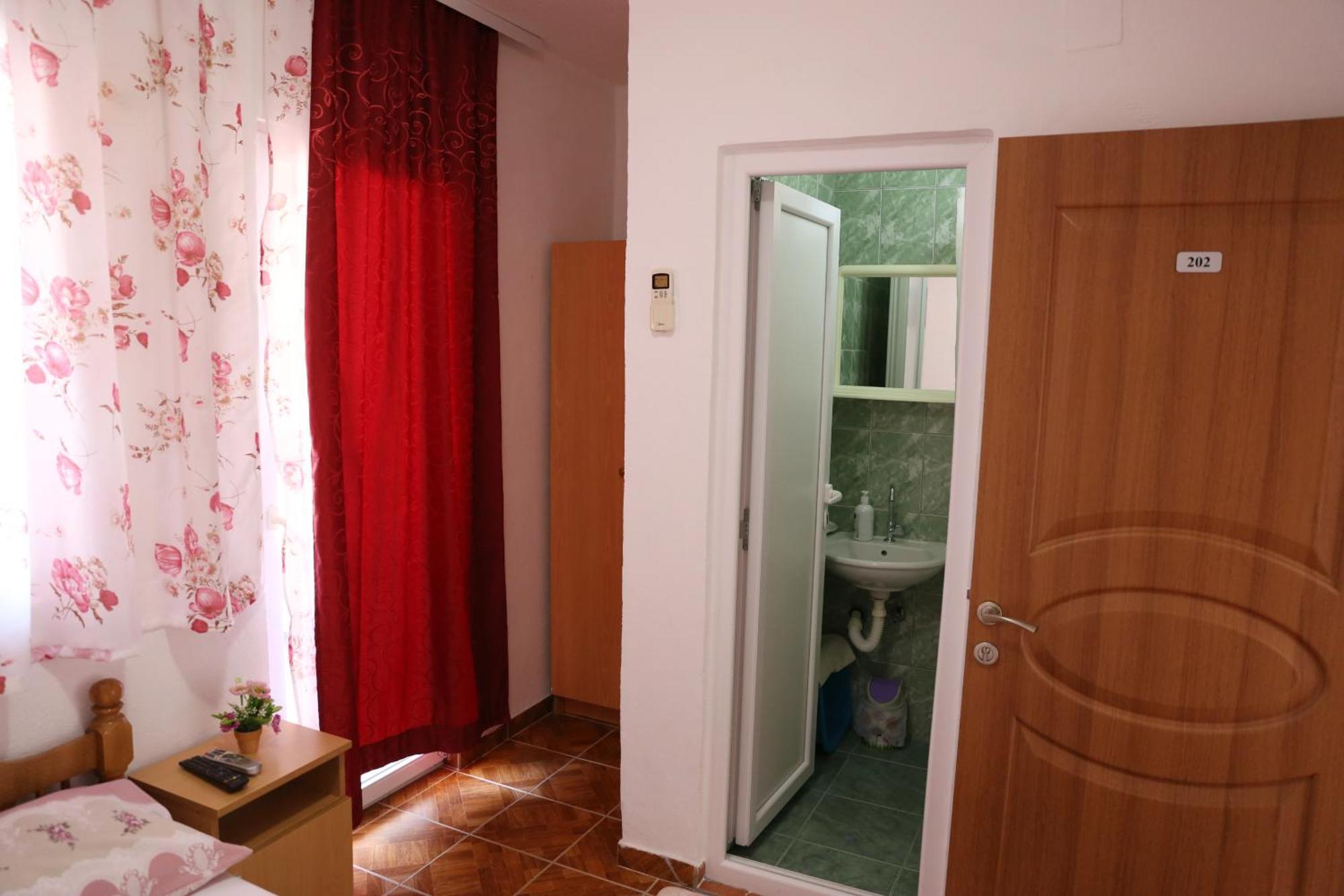 Friendly House Apartment Ulcinj Room photo